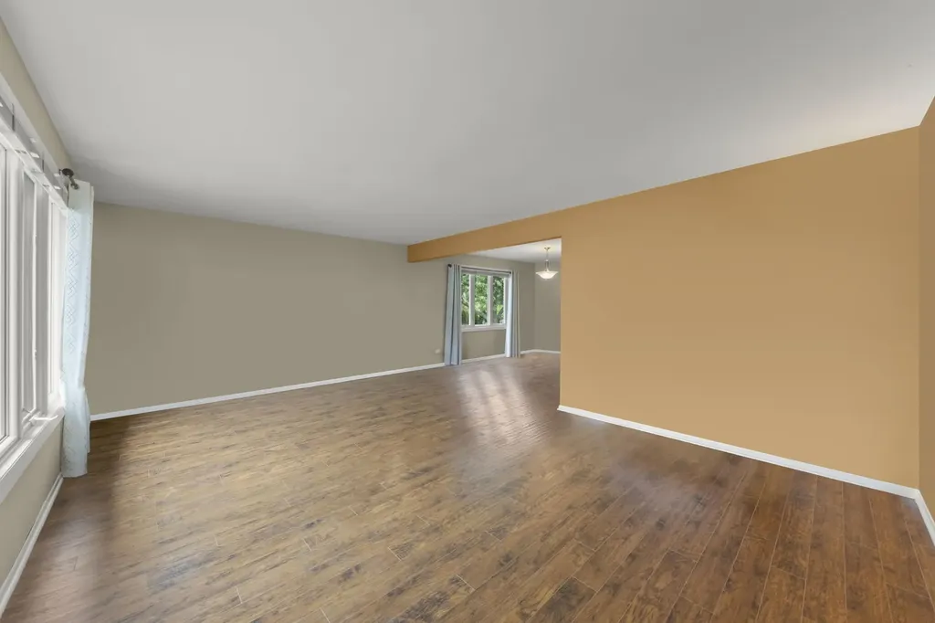 8831 Maple Avenue Orland Park IL 60462