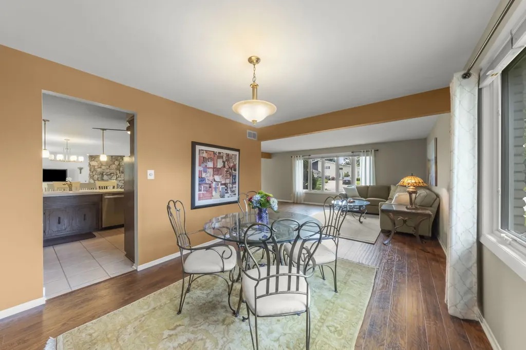 8831 Maple Avenue Orland Park IL 60462