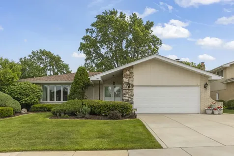 8831 Maple Avenue Orland Park IL 60462