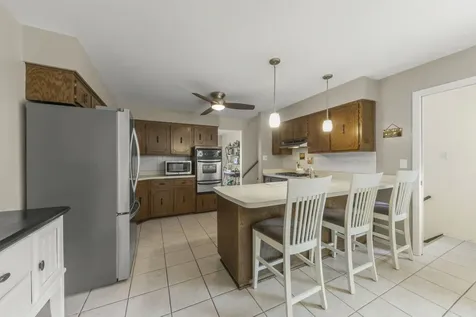 8831 Maple Avenue Orland Park IL 60462