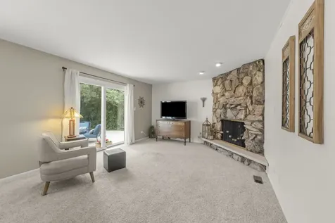 8831 Maple Avenue Orland Park IL 60462