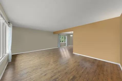 8831 Maple Avenue Orland Park IL 60462