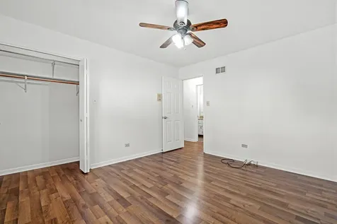 16527 Orange Avenue Orland Park IL 60467