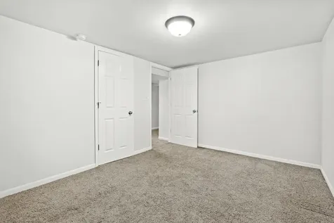 16527 Orange Avenue Orland Park IL 60467