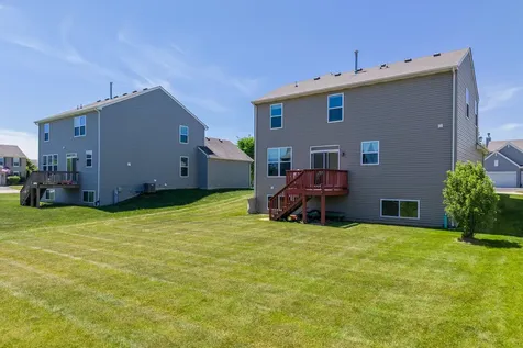1541 Bristol Drive Hampshire IL 60140