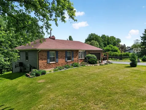 9519 Knolltop Road Union IL 60180