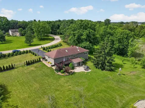 9519 Knolltop Road Union IL 60180