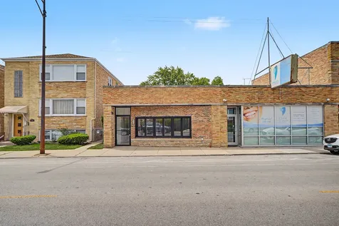 5778 North Elston Avenue Chicago IL 60646