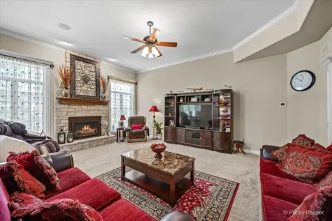 3674 Broadleaf Avenue Elgin IL 60124