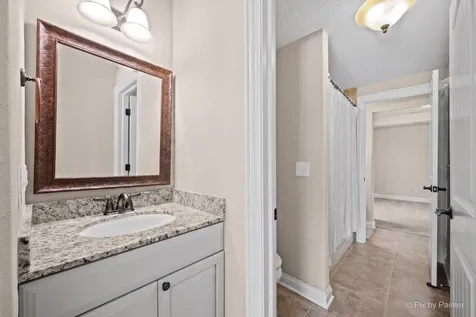 3674 Broadleaf Lane Elgin IL 60124