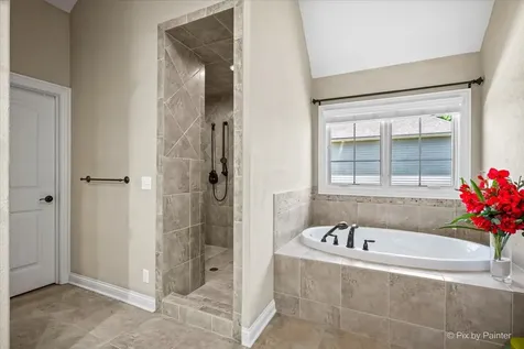 3674 Broadleaf Lane Elgin IL 60124