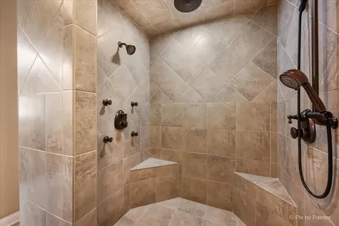 3674 Broadleaf Lane Elgin IL 60124