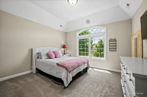 3674 Broadleaf Avenue Elgin IL 60124
