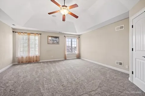 3674 Broadleaf Lane Elgin IL 60124