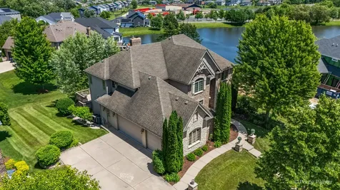 3674 Broadleaf Avenue Elgin IL 60124