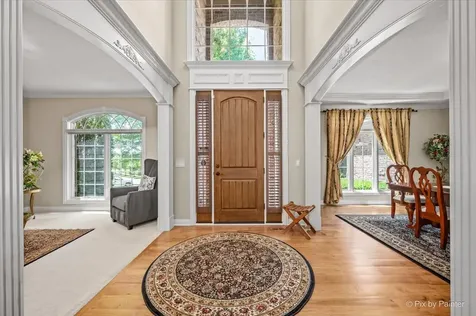3674 Broadleaf Lane Elgin IL 60124