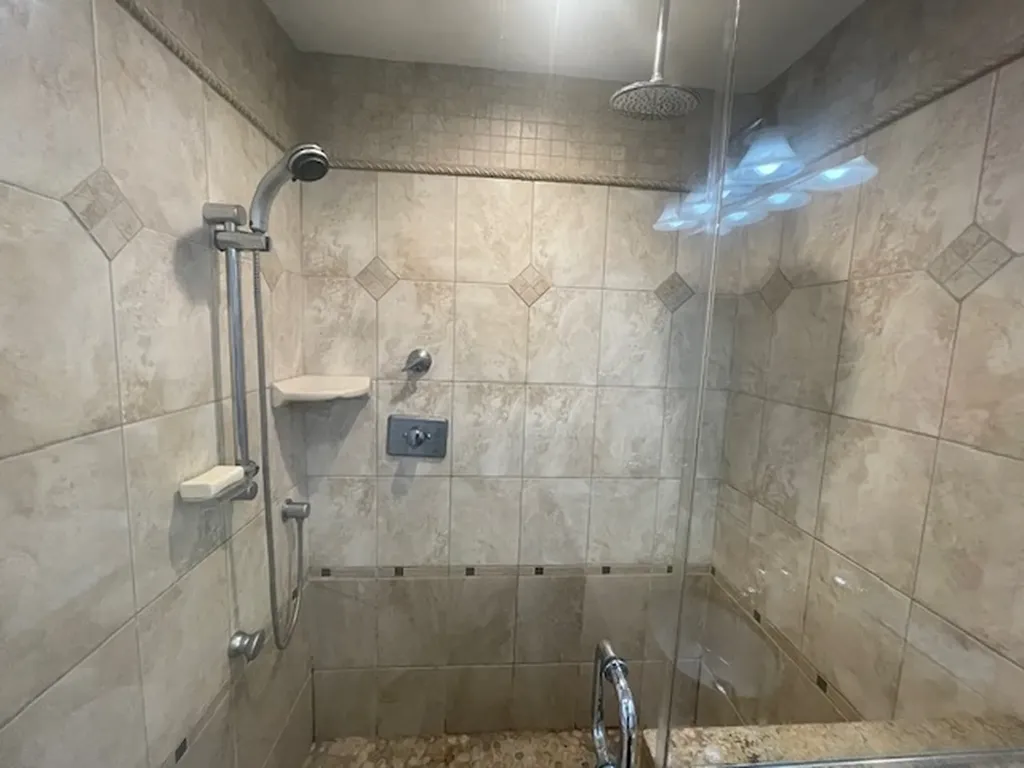 4417 South Calumet Avenue Chicago IL 60653