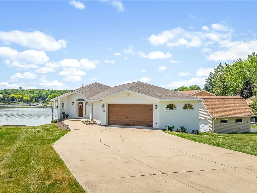 847 Breckenboro Road Davis IL 61019