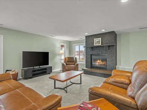 847 Breckenboro Road Davis IL 61019
