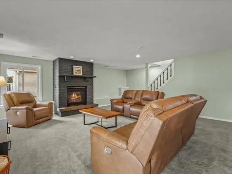 847 Breckenboro Road Davis IL 61019