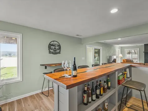 847 Breckenboro Road Davis IL 61019
