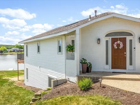 847 Breckenboro Road Davis IL 61019