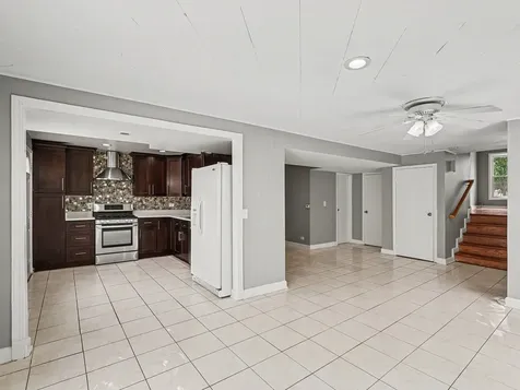 9120 Hollyberry Avenue Des Plaines IL 60016