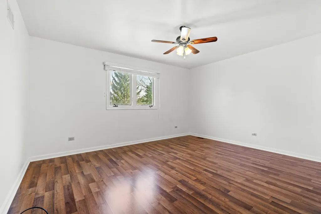 16527 Orange Avenue Orland Park IL 60467
