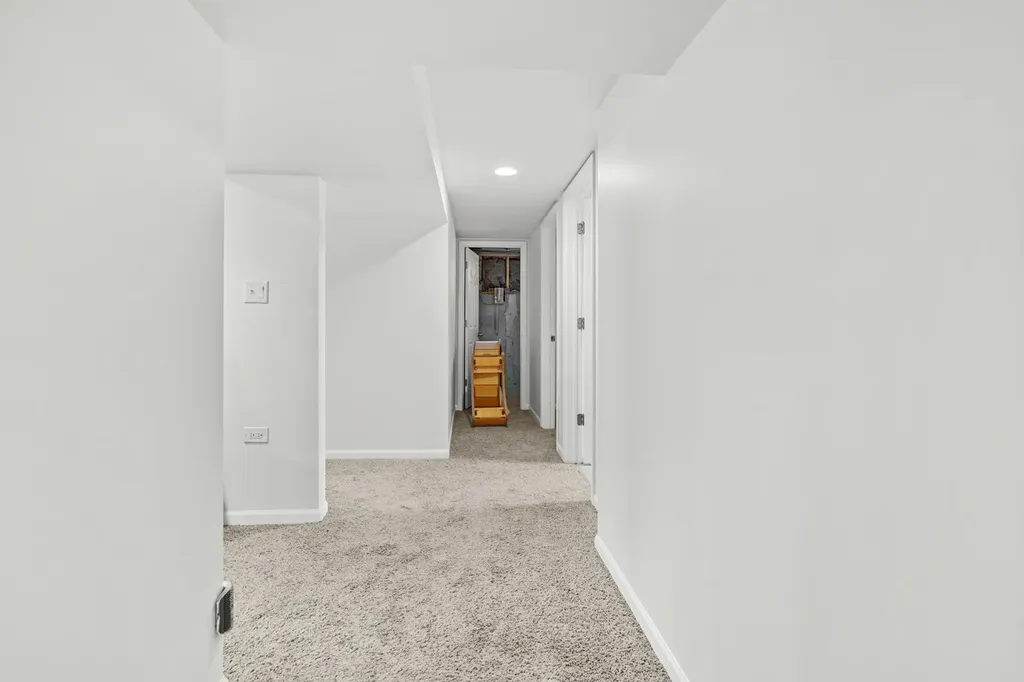 16527 Orange Avenue Orland Park IL 60467