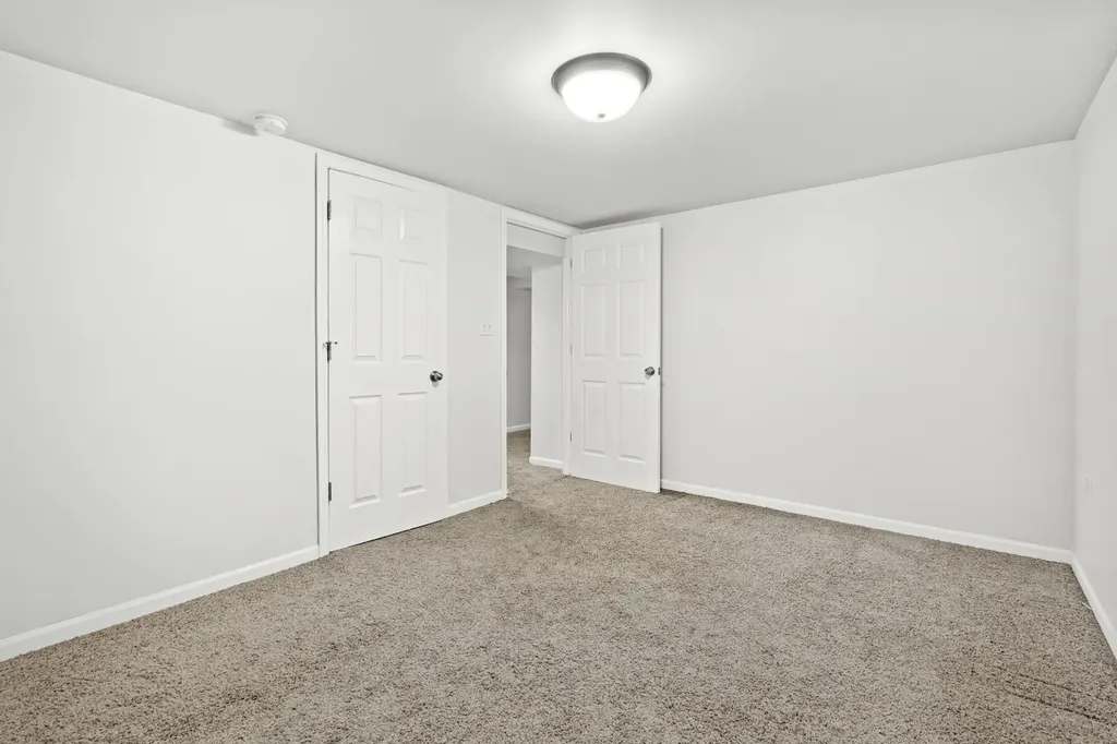 16527 Orange Avenue Orland Park IL 60467