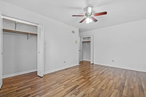 16527 Orange Avenue Orland Park IL 60467