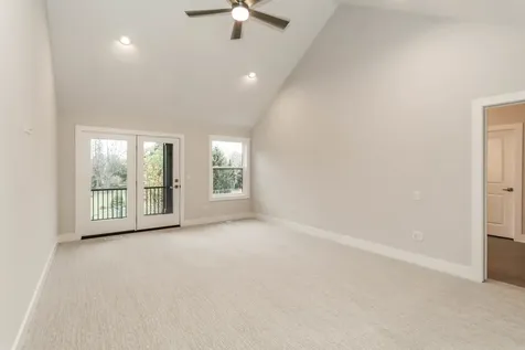 1009 South 9th Avenue St. Charles IL 60174