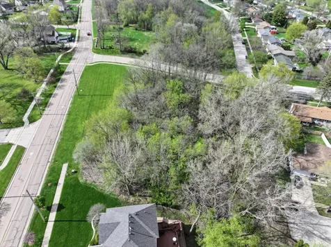1009 South 9th Avenue St. Charles IL 60174