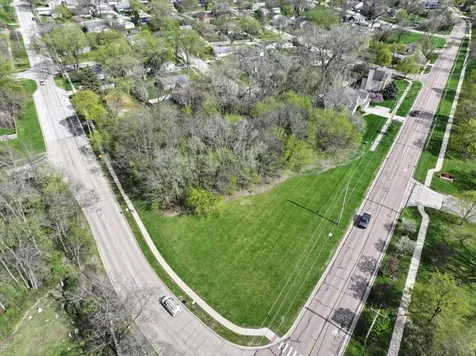 1009 South 9th Avenue St. Charles IL 60174