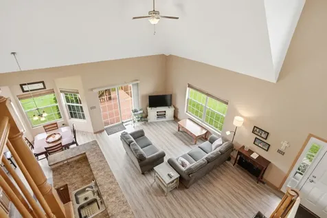 246 Sunset Boulevard Beecher IL 60401