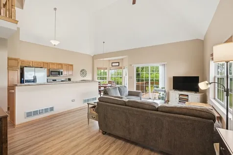 246 Sunset Boulevard Beecher IL 60401