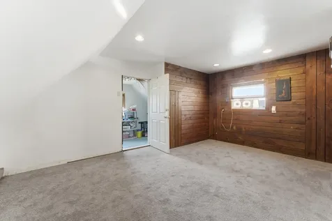 3820 West George Street Chicago IL 60618