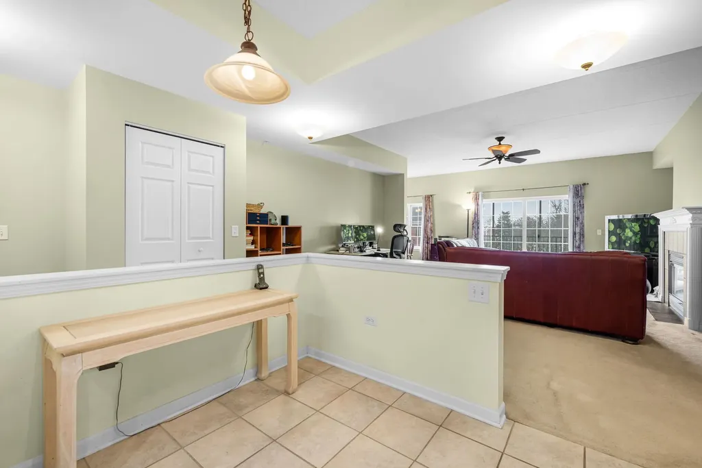 400 Mcdaniels Circle Clarendon Hills IL 60514