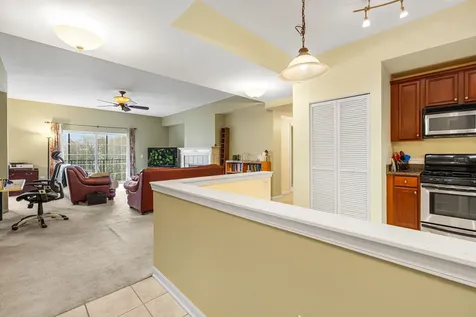 400 Mcdaniels Circle Clarendon Hills IL 60514