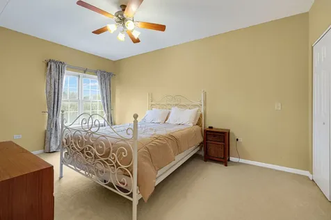 400 Mcdaniels Circle Clarendon Hills IL 60514