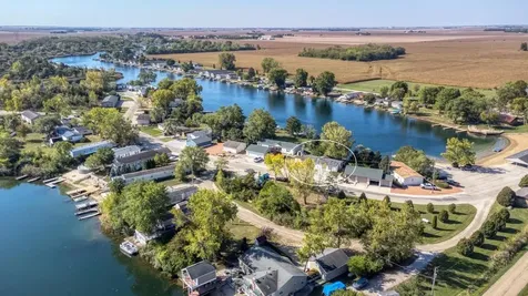 59 Lloyd Drive Reddick IL 60961