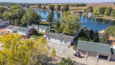 59 Lloyd Drive Reddick IL 60961