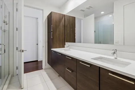 1124 West Adams Street Chicago IL 60607