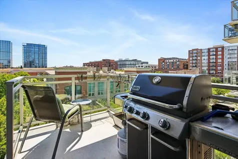 1124 West Adams Street Chicago IL 60607