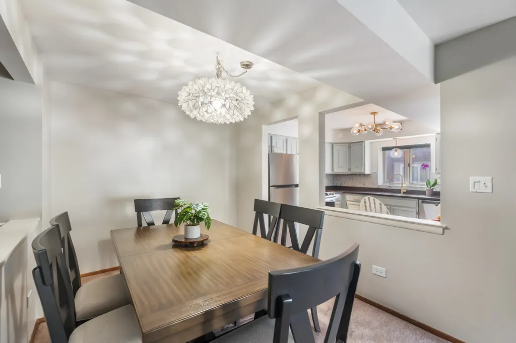 200 South Dee Road Park Ridge IL 60068