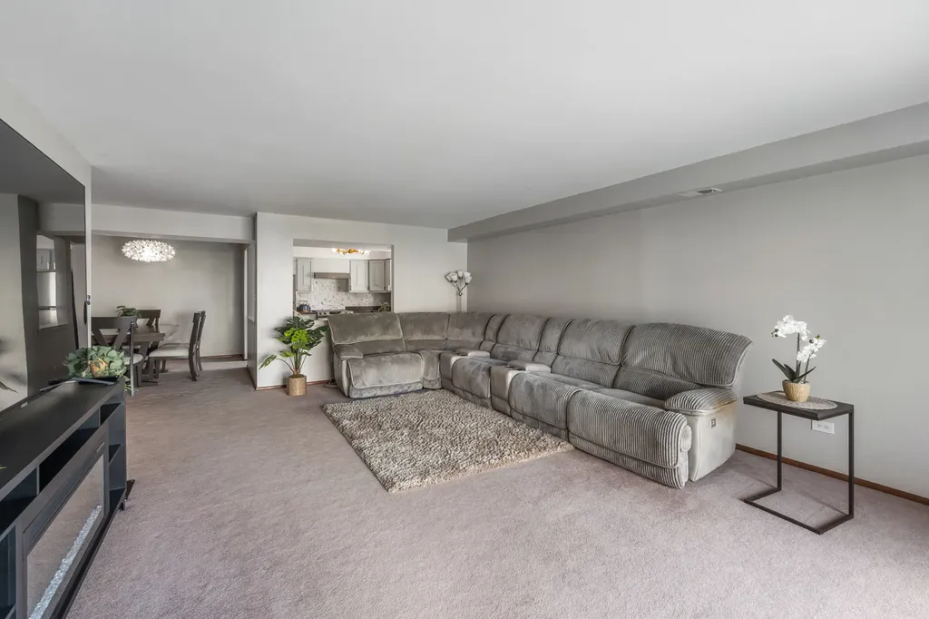 200 South Dee Road Park Ridge IL 60068