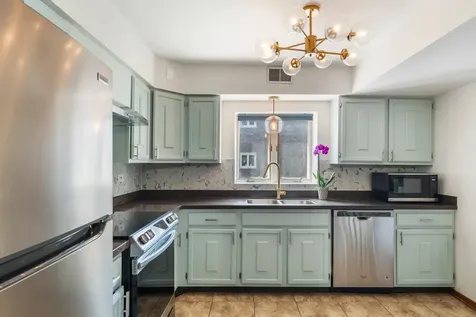 200 South Dee Road Park Ridge IL 60068