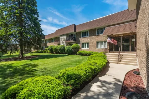 200 South Dee Road Park Ridge IL 60068