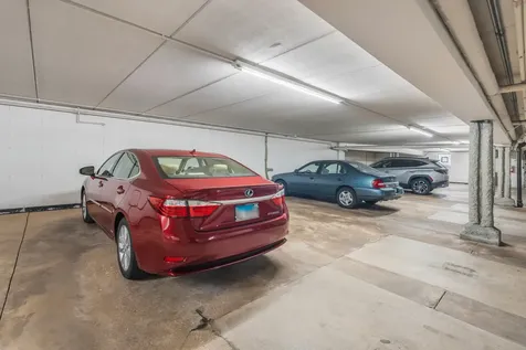 200 South Dee Road Park Ridge IL 60068