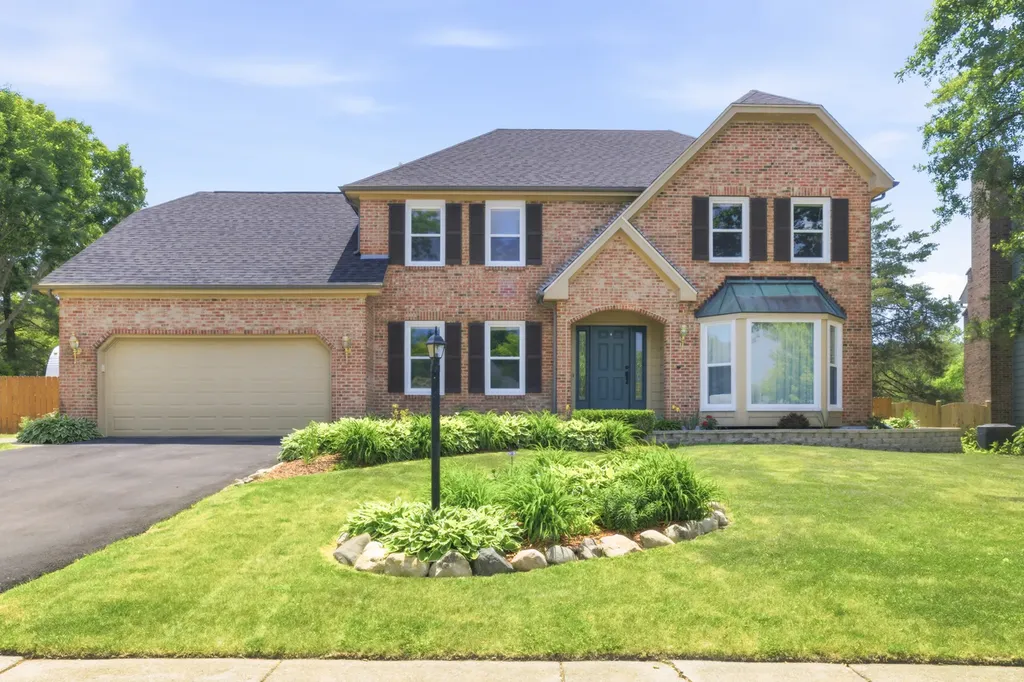 845 Crabtree Lane Cary IL 60013